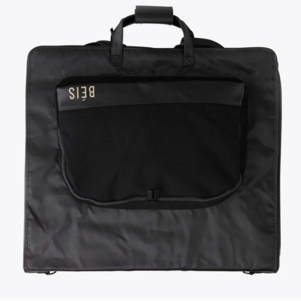 Beis garment bag